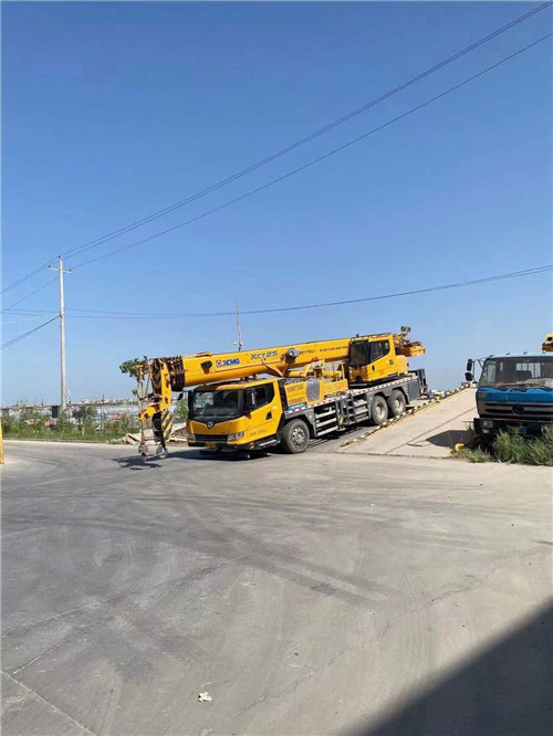 崇信县吊车作业时，可能会产生哪些额外收费项目？